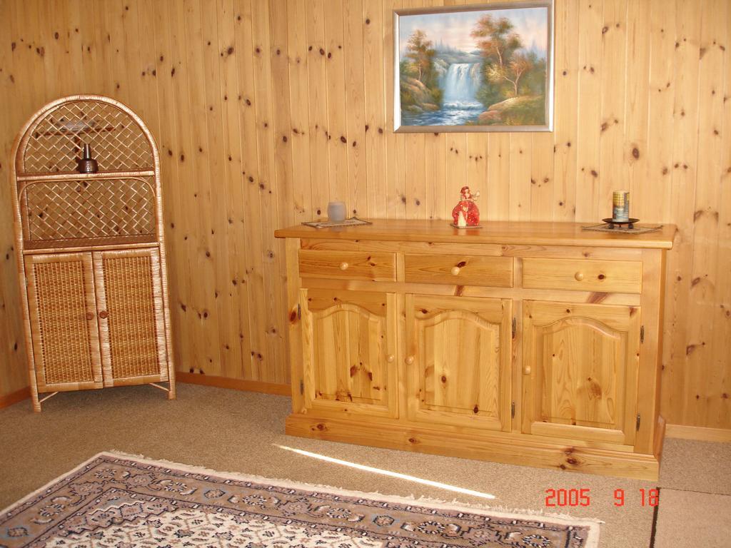 דירות דיסנטיס Casa Schuoler מראה חיצוני תמונה